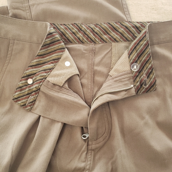 Lululemon – Technical Golf Pants - Picture 4 of 6